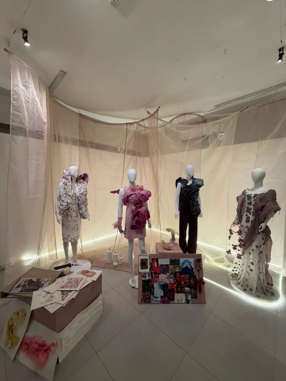 Exhibition view 6